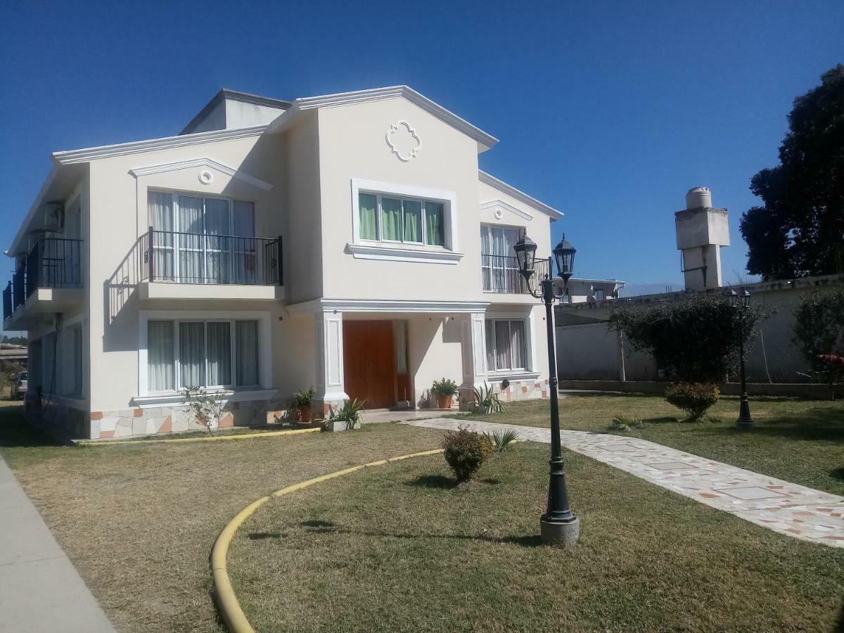 Bed and Breakfast La Gracia Salta Exterior foto